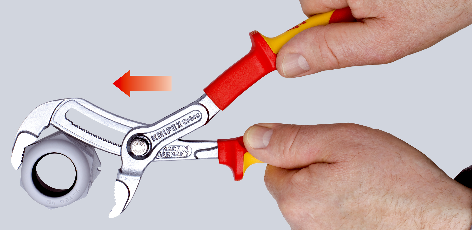 KNIPEX 87 26 250 Cobra® VDE Hightech-Wasserpumpenzange, isoliert isoliert mit Mehrkomponenten-Hüllen, VDE-geprüft verchromt 250 mm